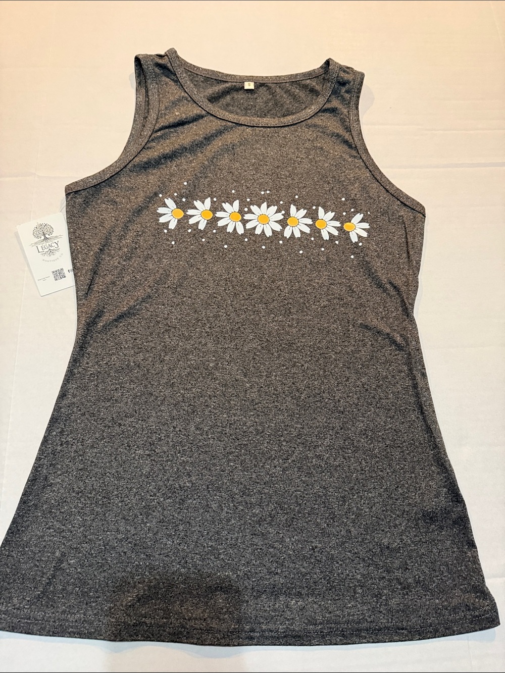 Legacy Charcoal Gray Daisy Tank with White and Yellow Floral Row
